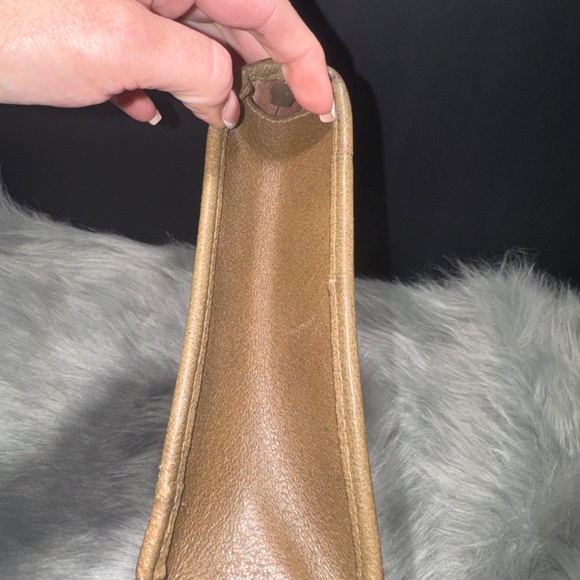 Gucci Plus Vintage Beige and Brown Monogram Pouch - Picture 5 of 12